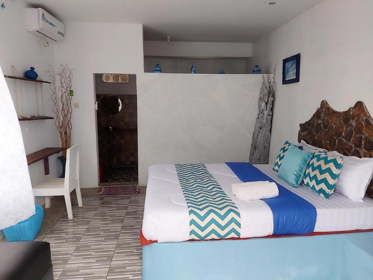 Blue Coral Homestay Karimunjawa Zewnętrze zdjęcie