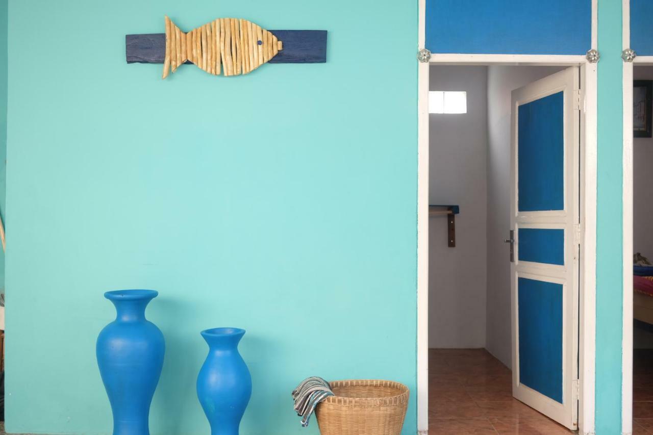 Blue Coral Homestay Karimunjawa Zewnętrze zdjęcie